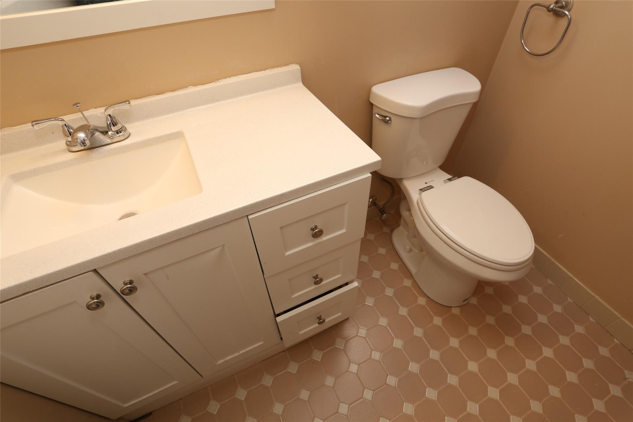 8 Windmill Lane, New City, New York image 38