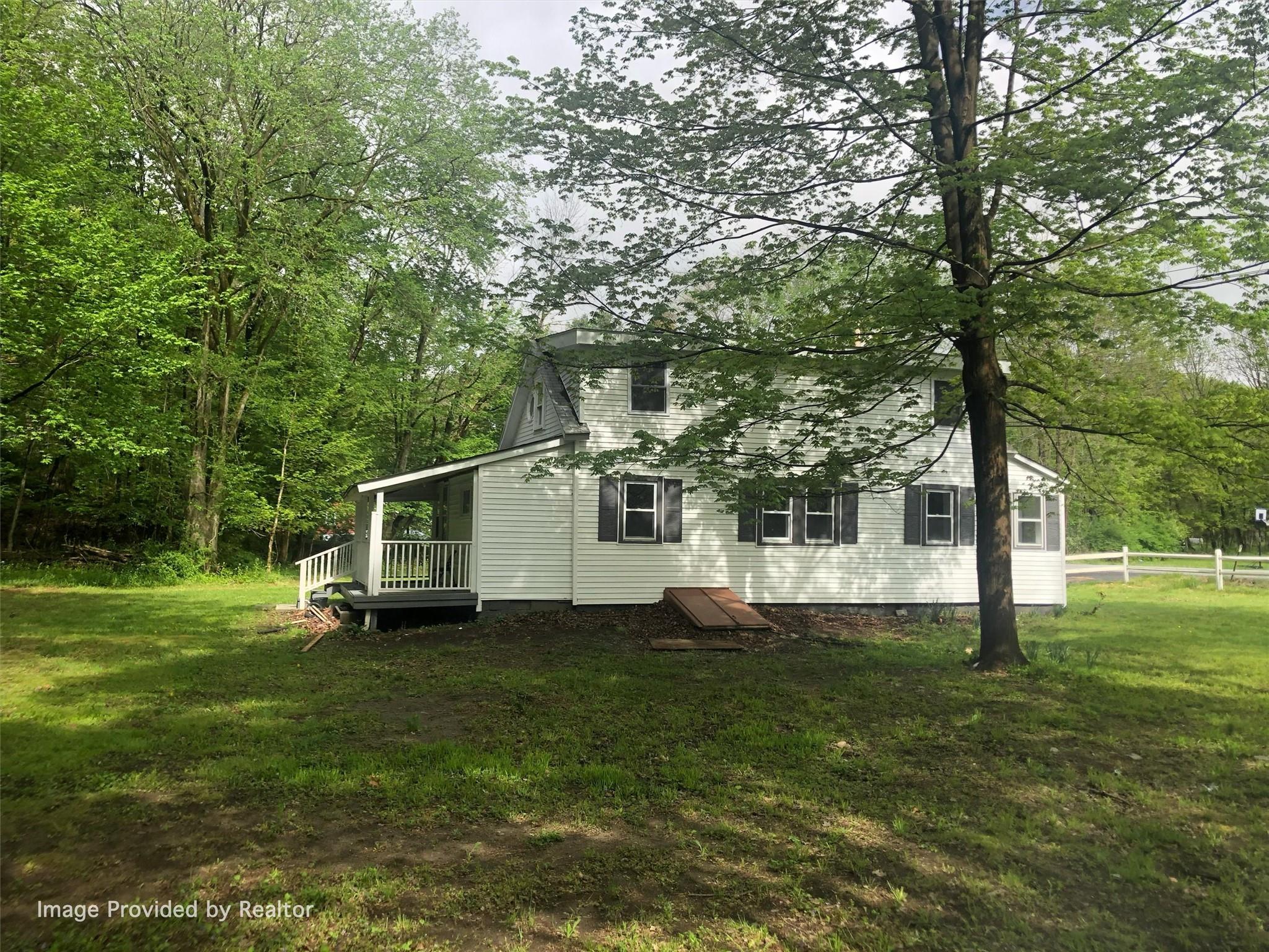 55 Peenpack Trail, Huguenot, New York image 2