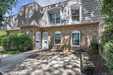 655 Middle Country Road 1G1 Coram NY 11727