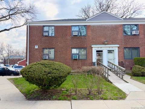 Homes For Sale - 67-29 Bell Boulevard #2<br/> Bayside, NY 11364