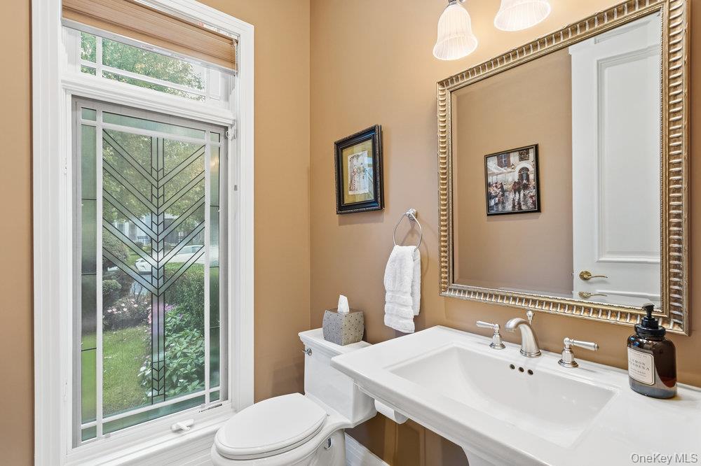 44 Holiday Pond Road