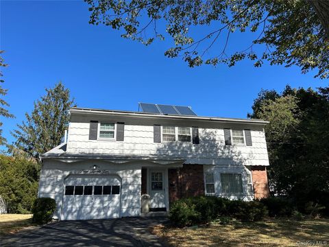 325 Young Street West Babylon NY 11704