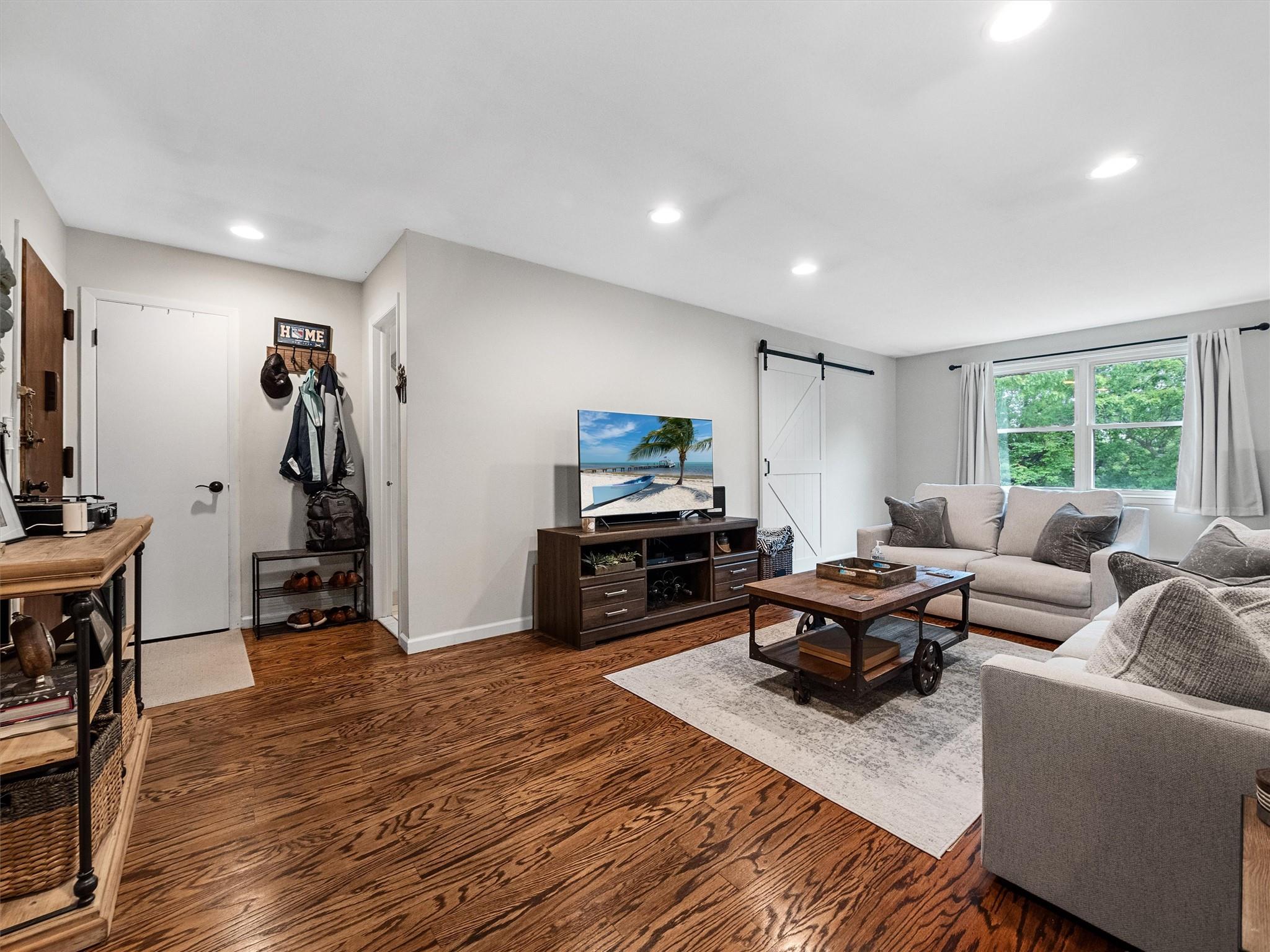 779 Sierra Vista Lane, Valley Cottage, New York image 5