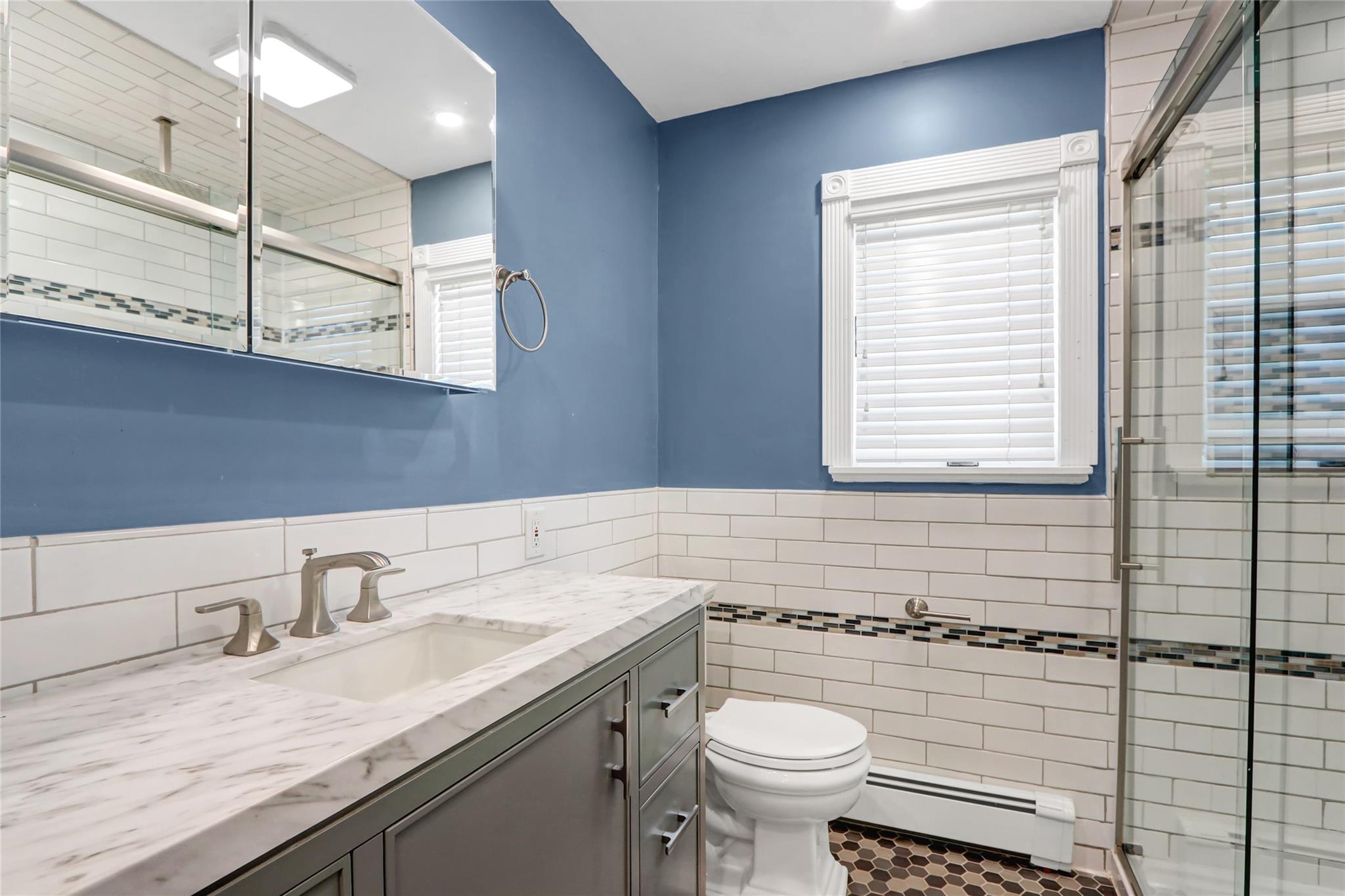 12 Oxford Lane, Bethpage, New York image 30