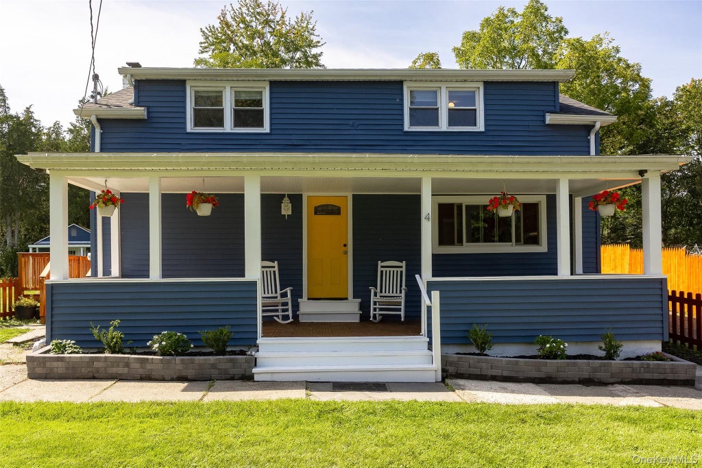 Photo of 4 Stoley Lane, Malden On Hudson, NY 12477 (MLS # 1048840)