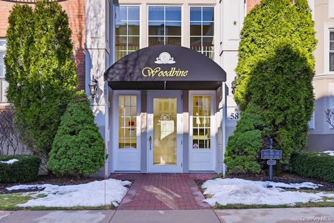 369 Trotting Lane Westbury NY 11590