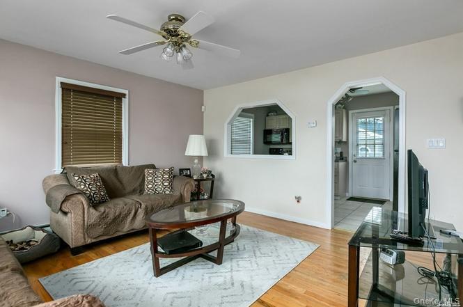 250 N Rutherford Avenue