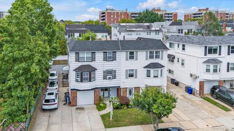 1828 215th Street Bayside NY 11360
