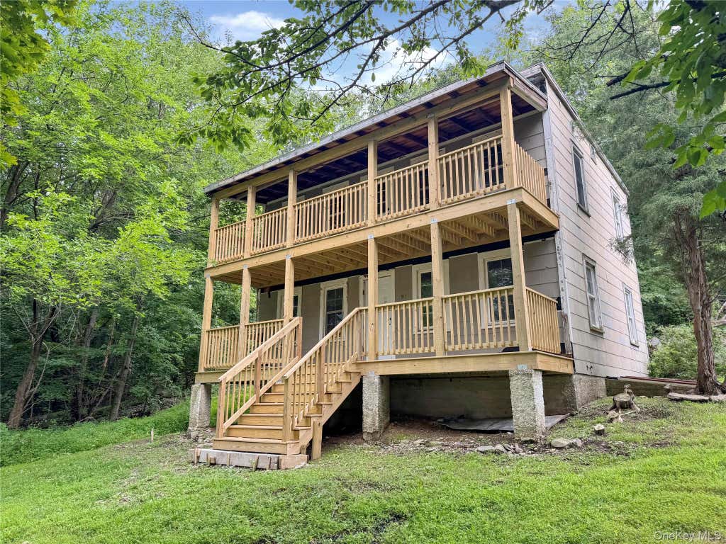 Photo of 91 Pancake Hollow Road, Highland, NY 12528 (MLS # 1043115)