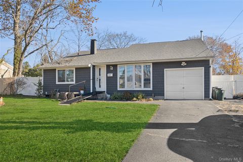 Photo of 3107 Chestnut Avenue, Medford, NY 11763 (MLS # 937729)