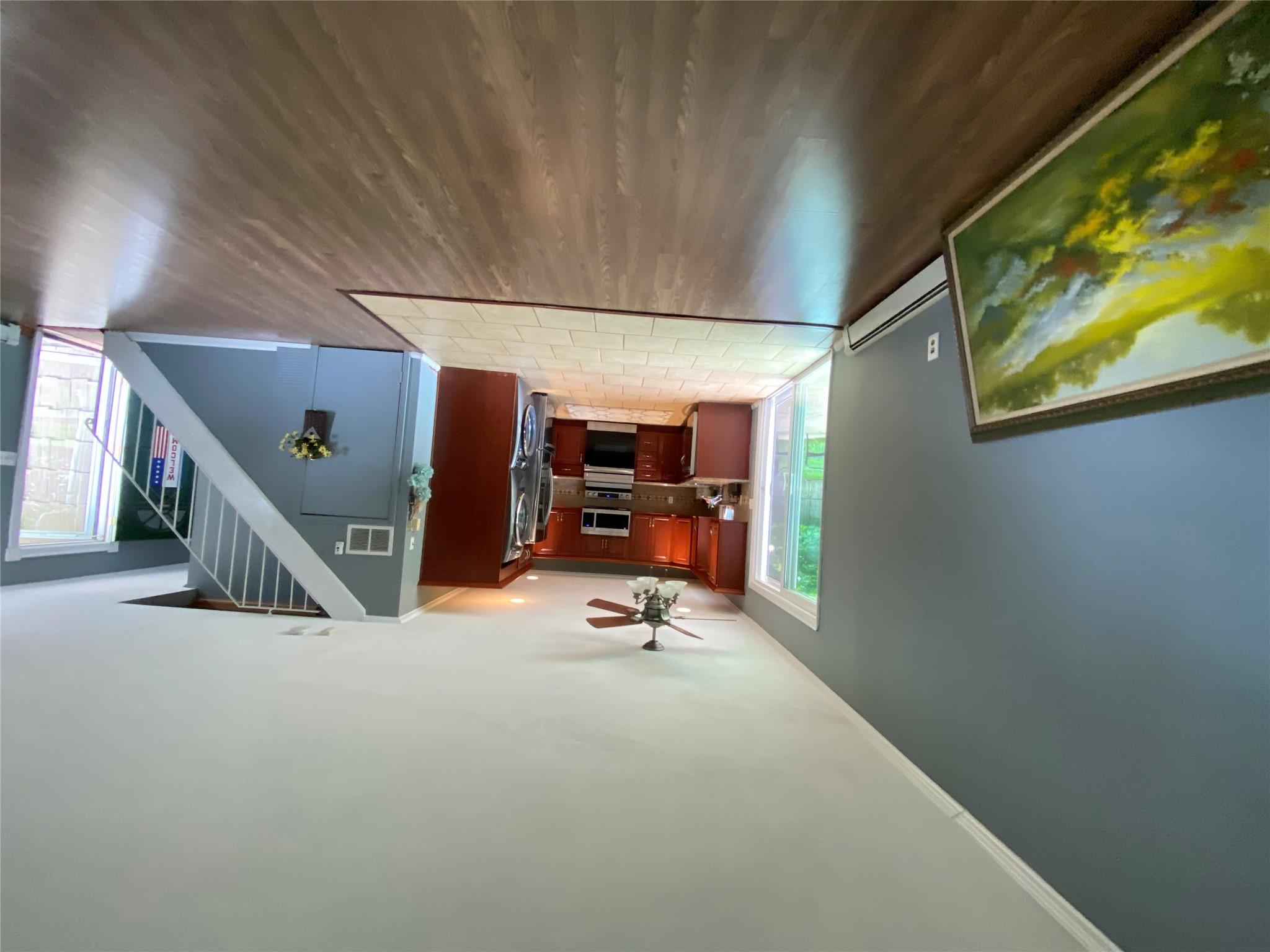 186 Montrose Drive 186