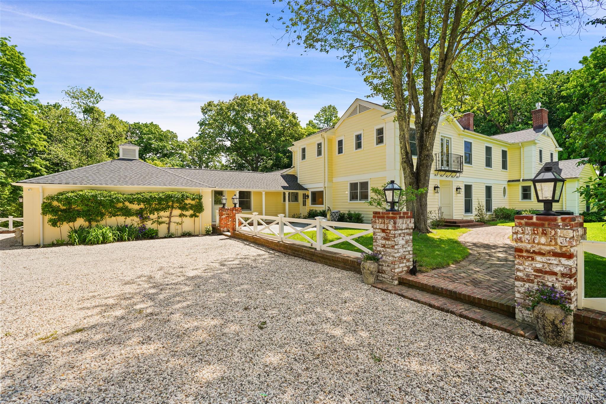 122 E Ridge Road