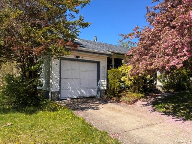 190 Hilltop Drive