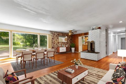 Tiny photo for 29 Western Drive, Ardsley, NY 10502 (MLS # 888300)