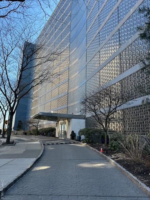 Homes For Sale - 2400 Johnson Avenue #4H<br/> Bronx County, Bronx, NY 10463