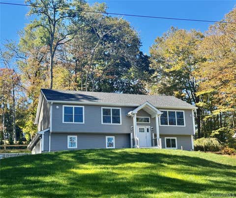 Homes For Sale - 4 Webster Place<br/> Putnam County, Patterson, NY 12563