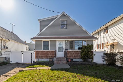 258 Benson Avenue Elmont NY 11003
