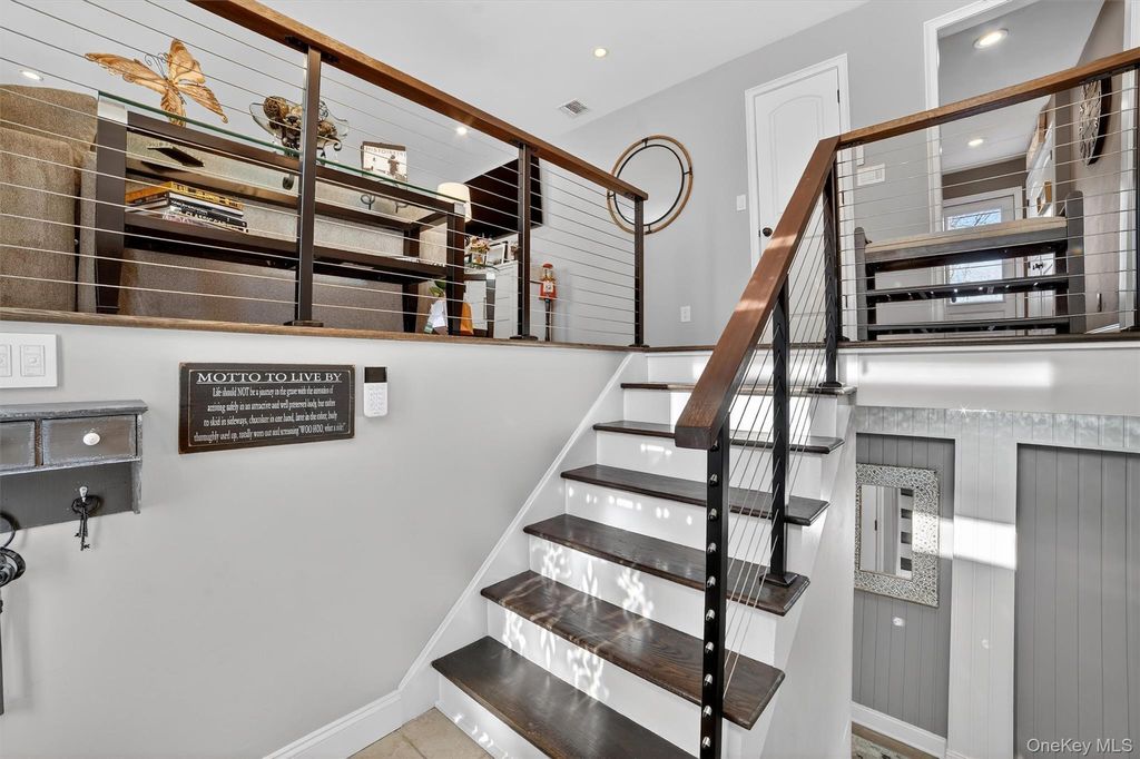 Photo of 13 Watergate Drive, Amawalk, NY 10501 (MLS # 952933)