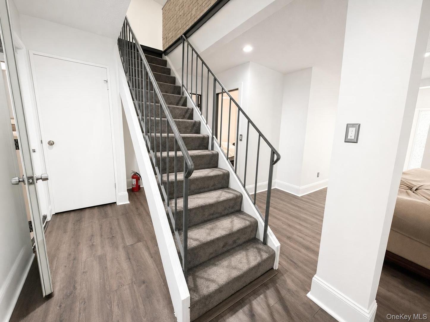 33 Buckingham Circle