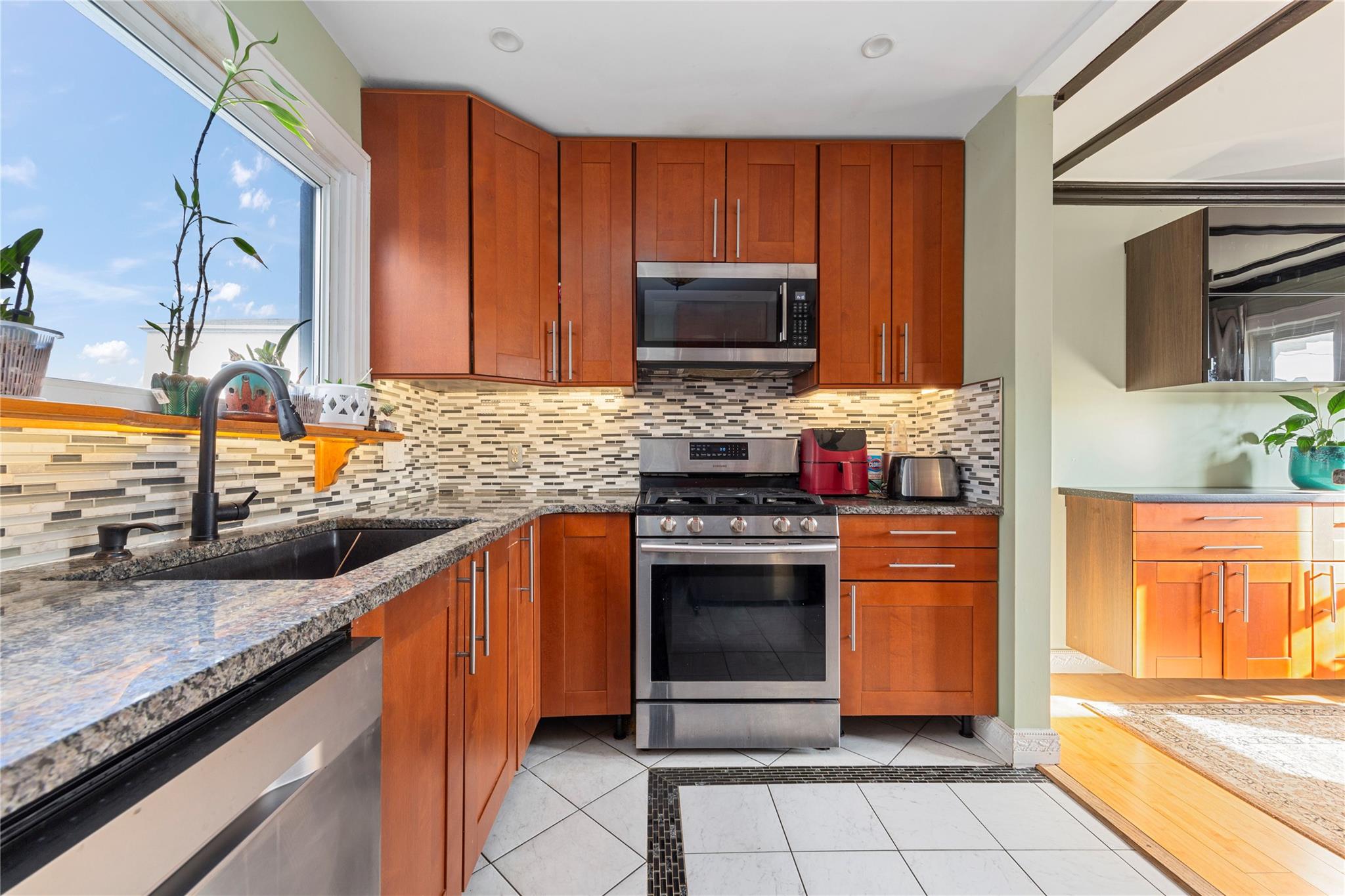 22 Adams Street, East Rockaway, New York image 13