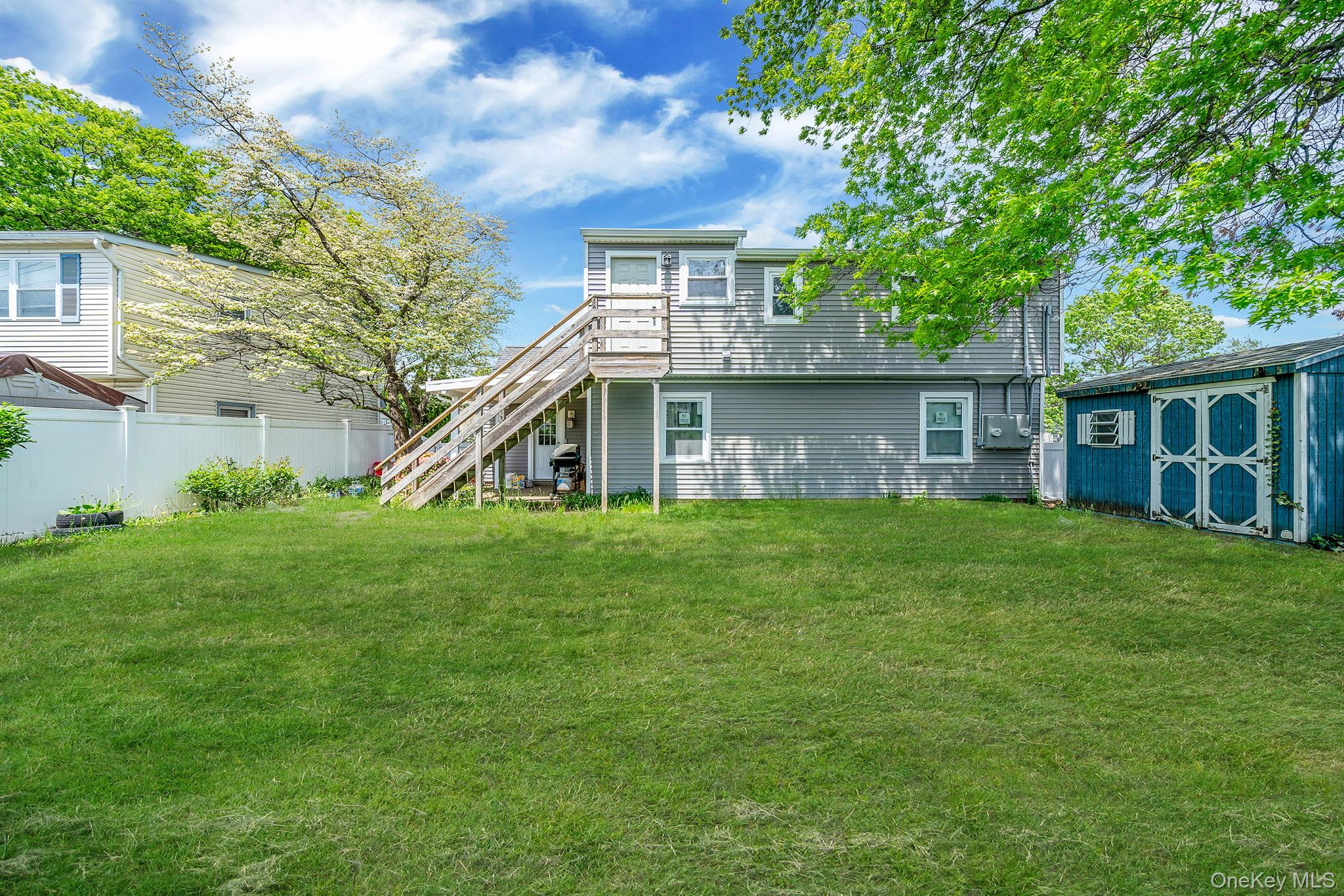 48 Hollyhock Road