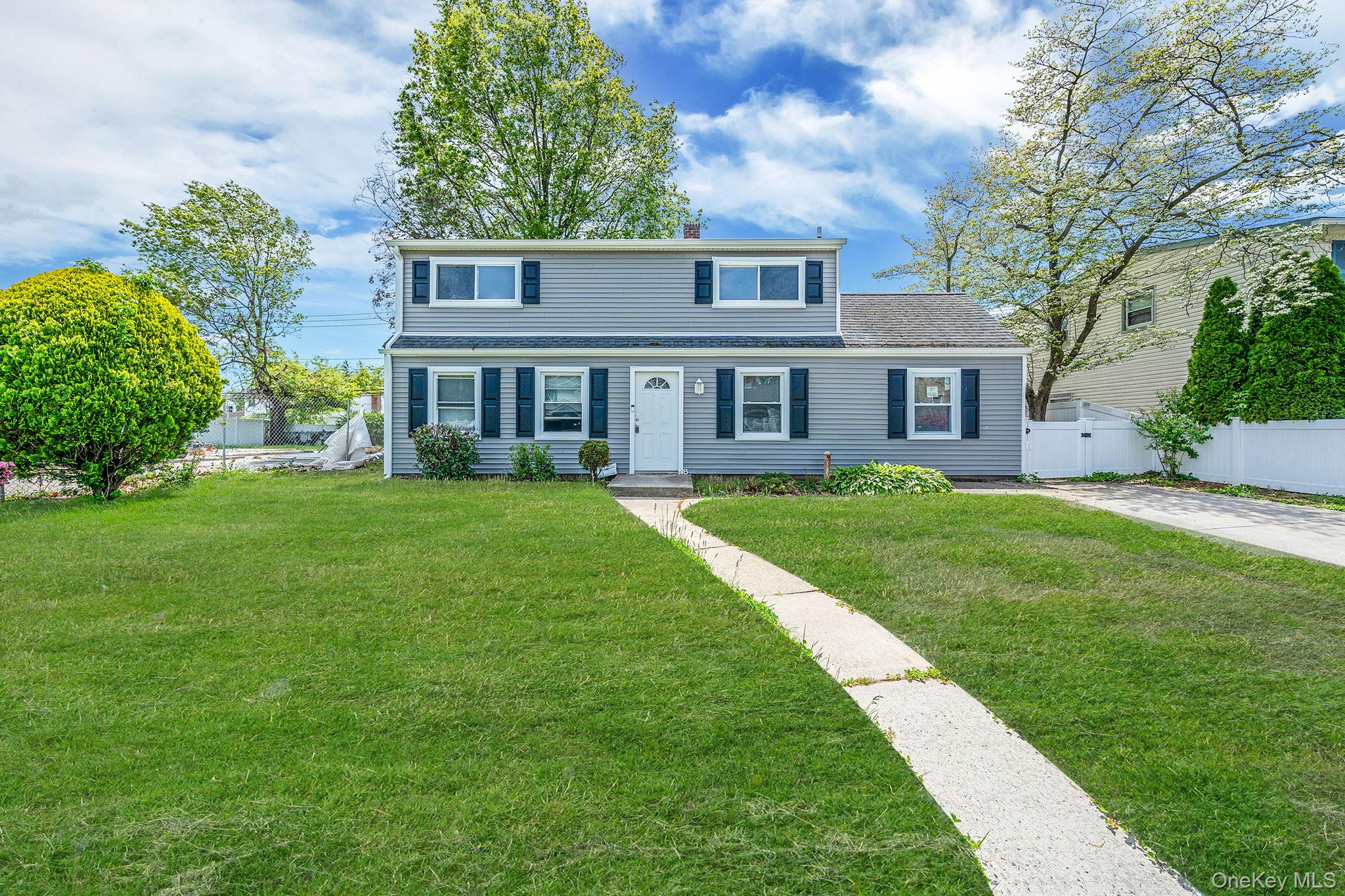 48 Hollyhock Road