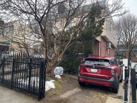 111-83 41st Avenue Corona NY 11368