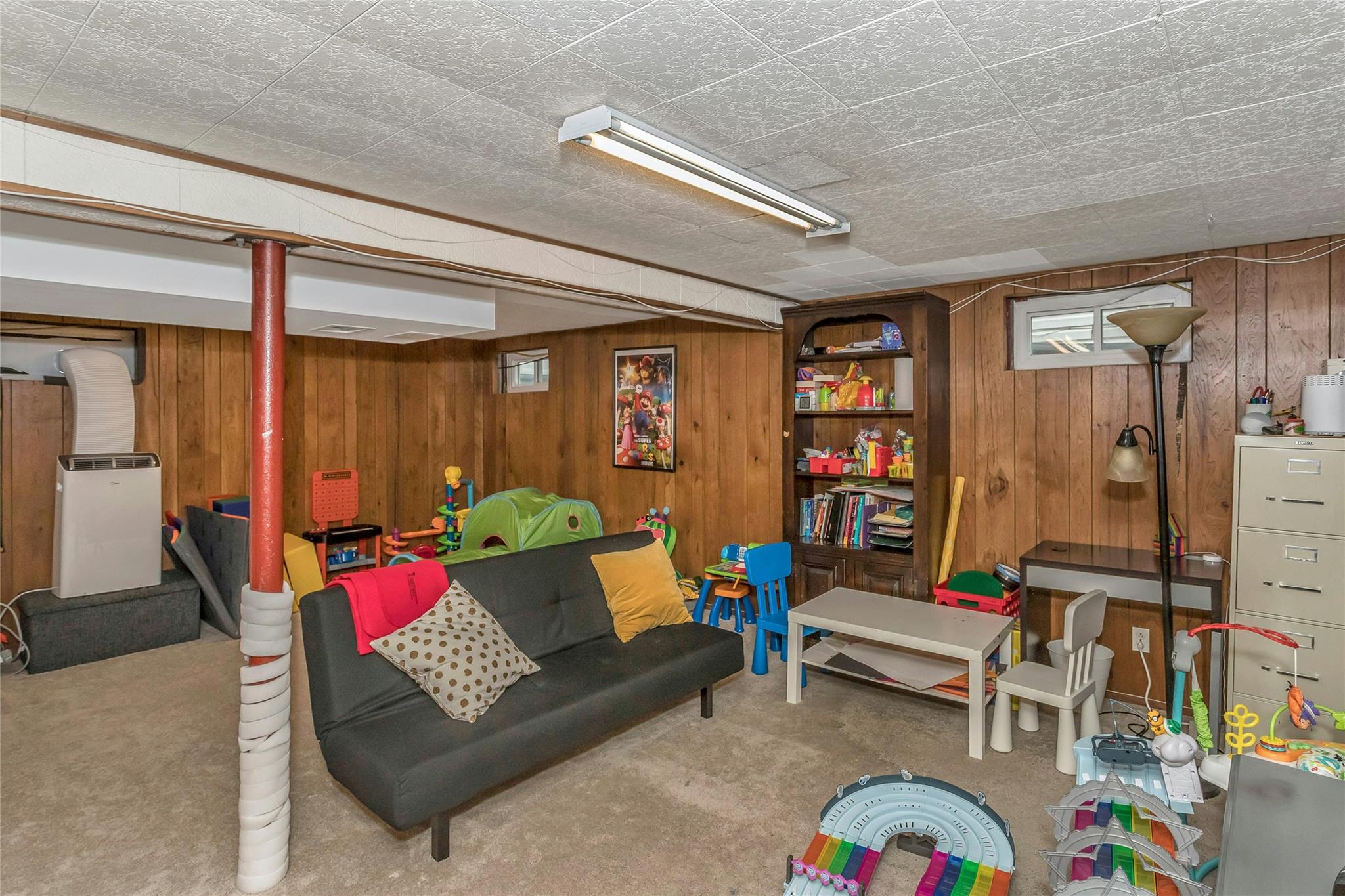 61 Audrey Avenue, Plainview, New York image 24