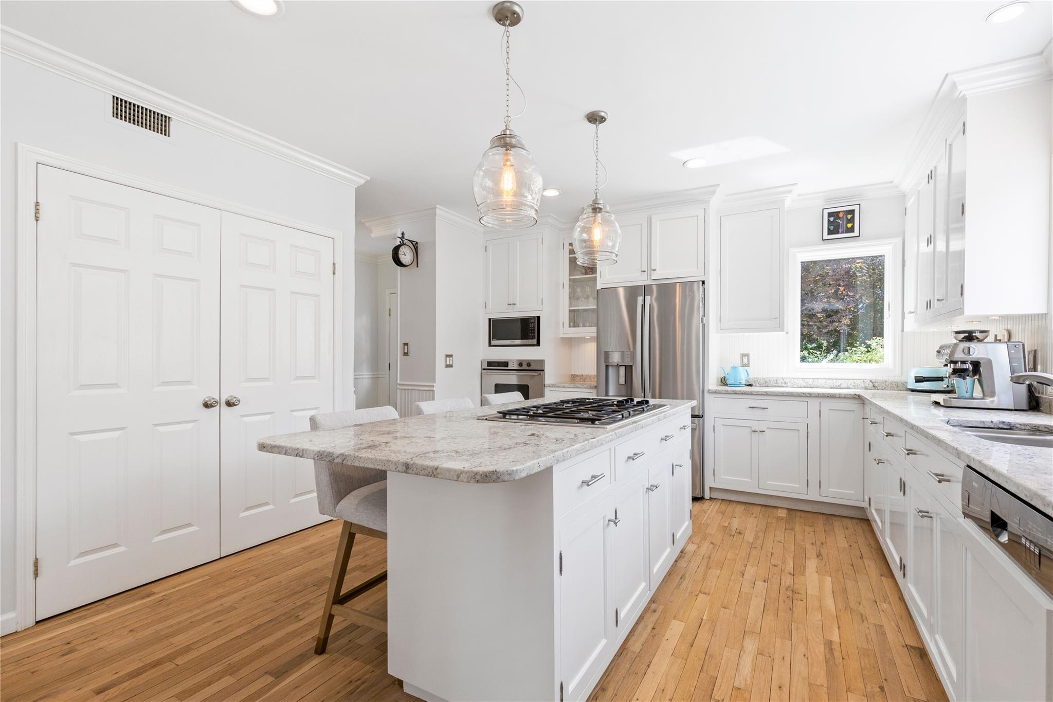 2 Robert Crisfield Place, Rye, New York image 9