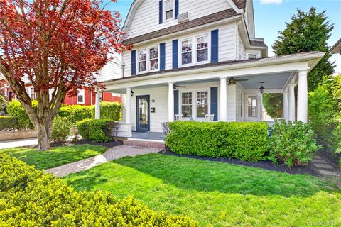 12 Belleview Avenue, Port Washington, NY 11050 - MLS#: 992905