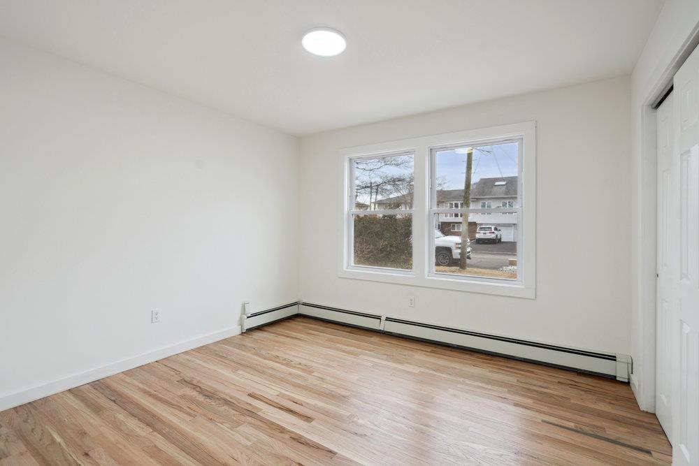 122 Myrtle Avenue, West Islip, New York image 14