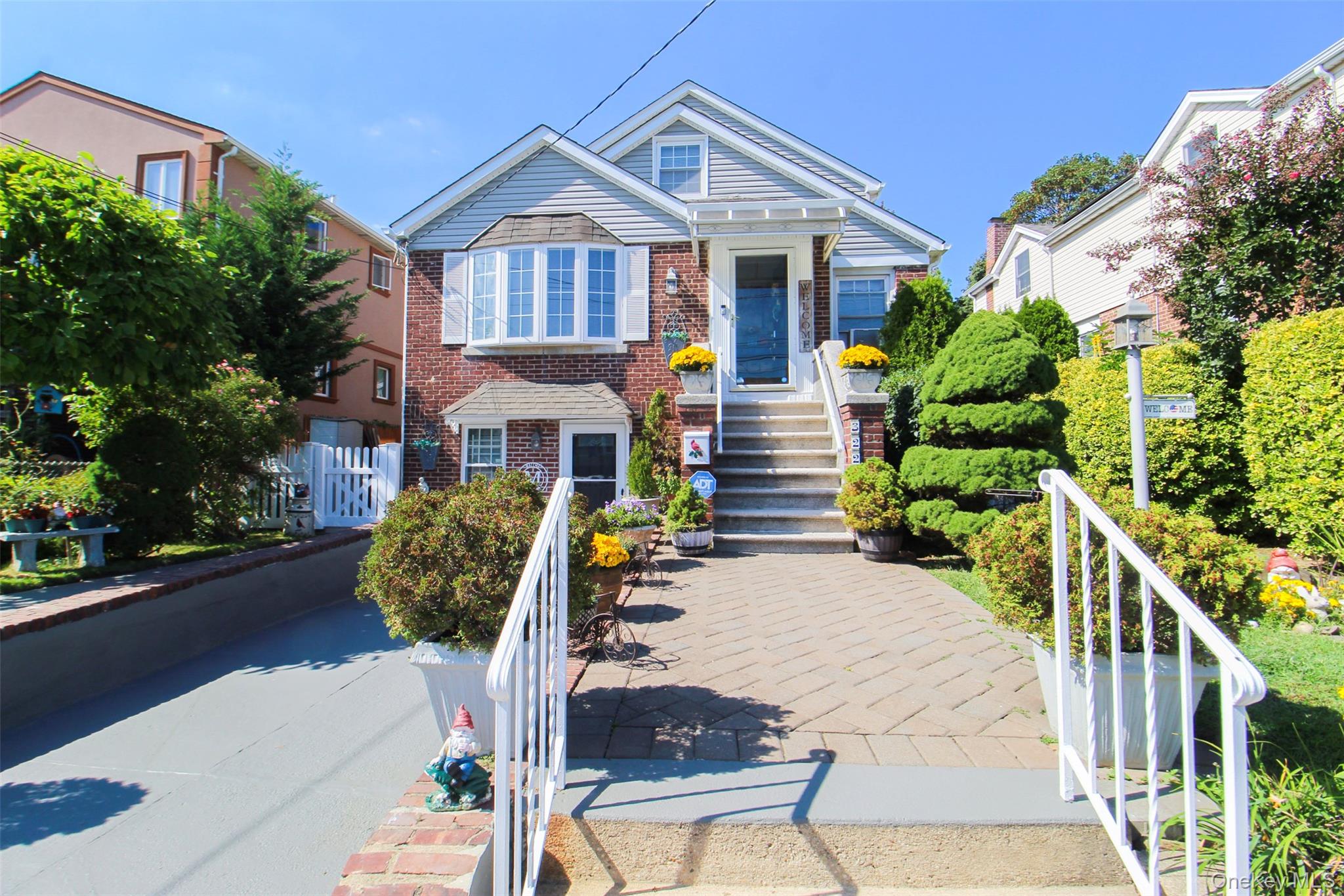 3221 Giegerich Place