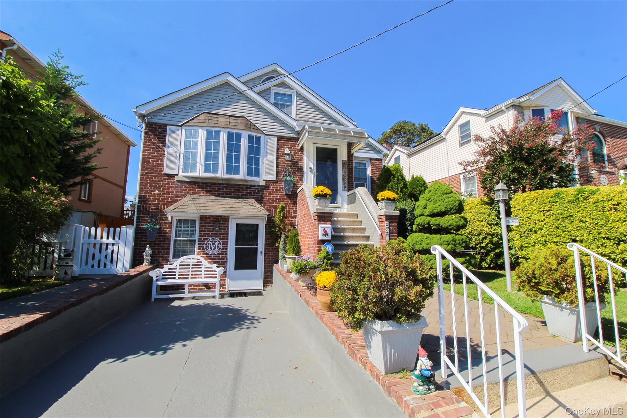 3221 Giegerich Place