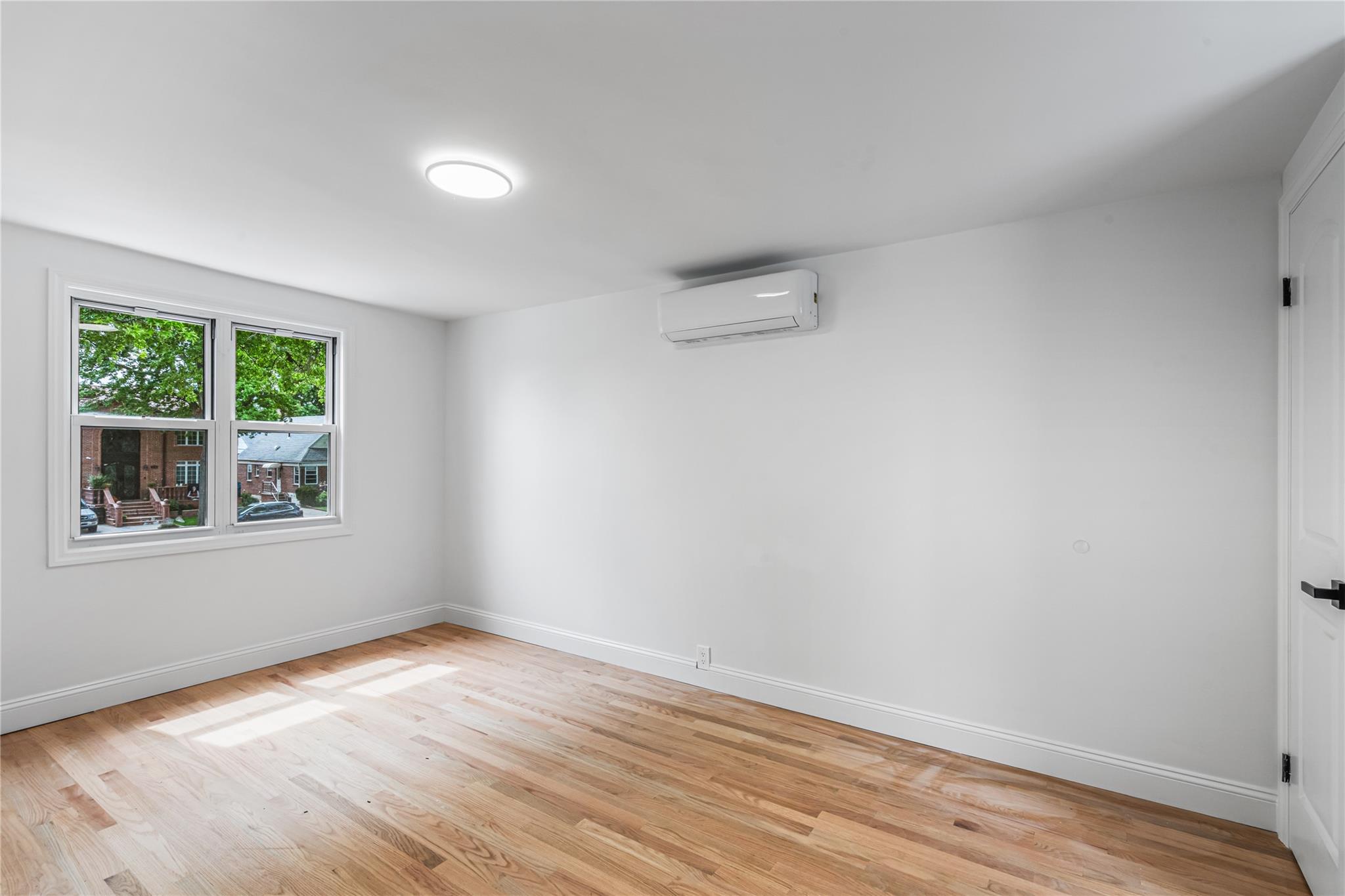 5639 Francis Lewis Boulevard, Bayside, New York image 9