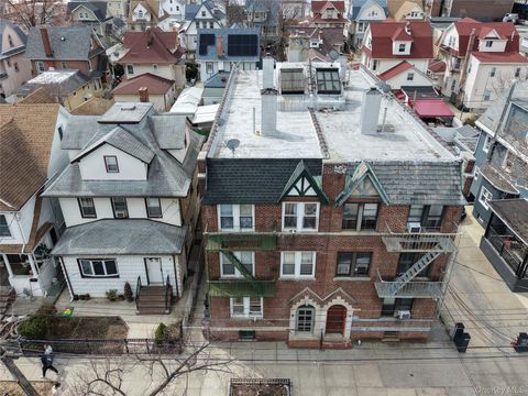 Multifamily For Sale - 8732 114th Street<br/> Richmond Hill, NY 11418