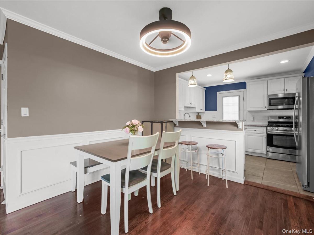 52 S Larry Road