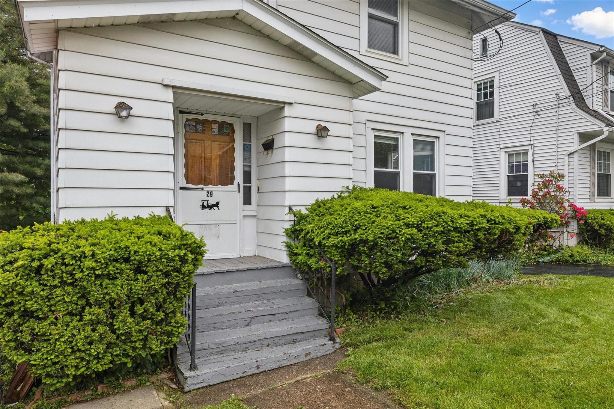 29 Lafayette Avenue, Middletown, New York image 3