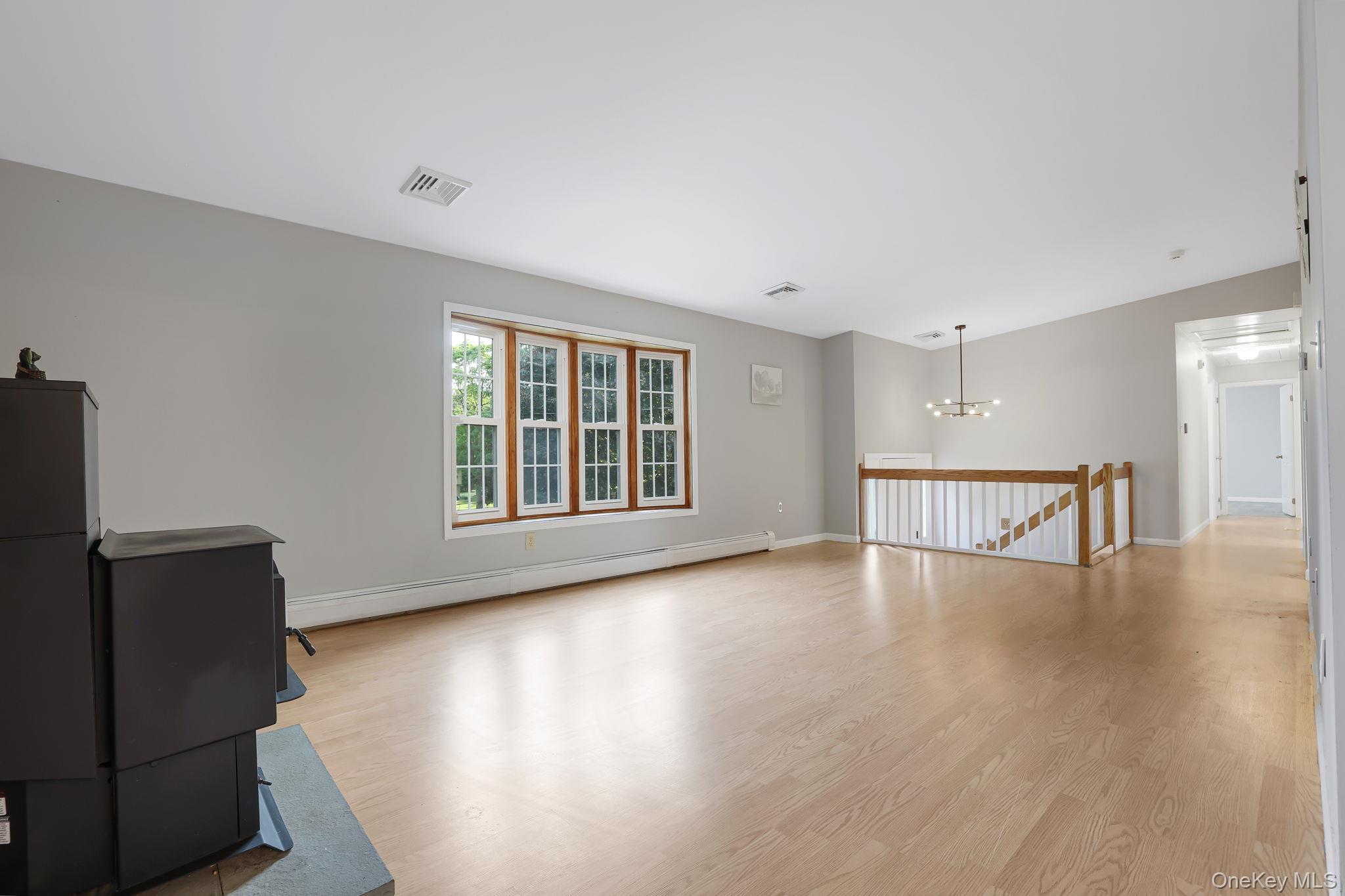 9 Evan Road