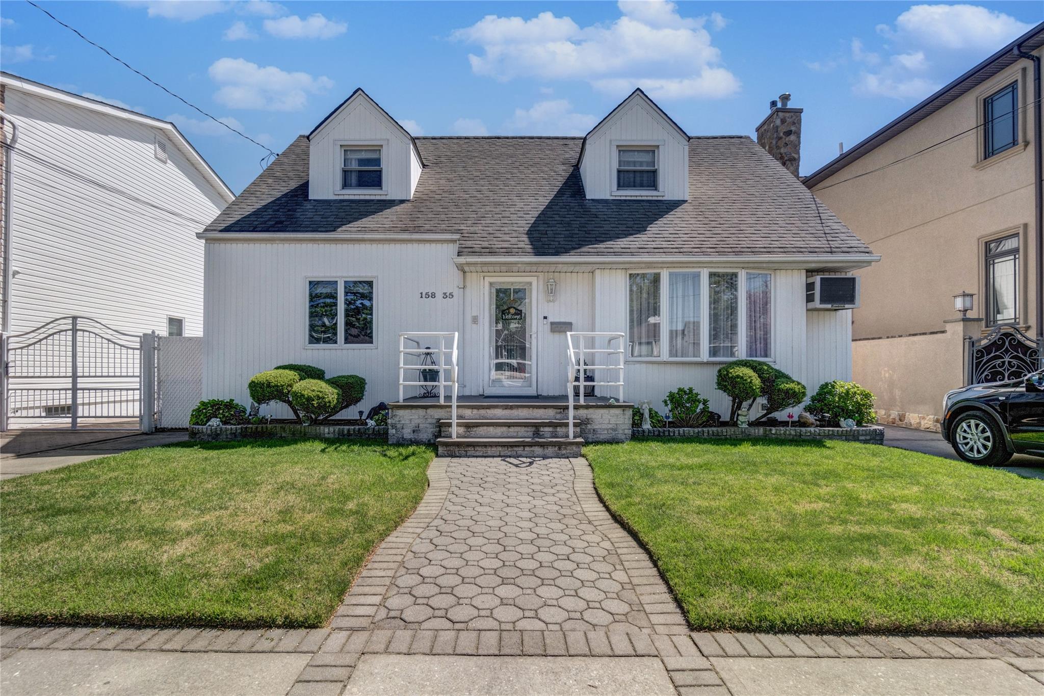 158-35 91 Street, Howard Beach, New York image 6