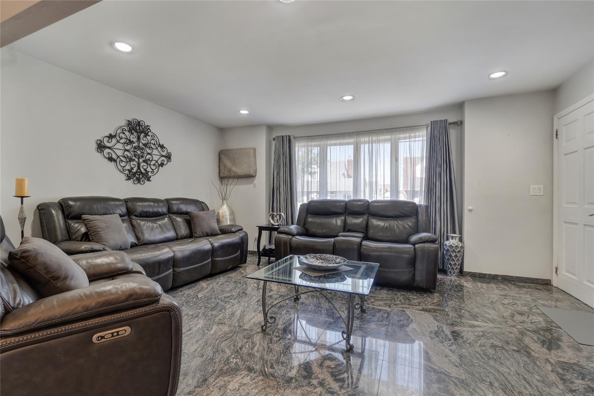 158-35 91 Street, Howard Beach, New York image 7
