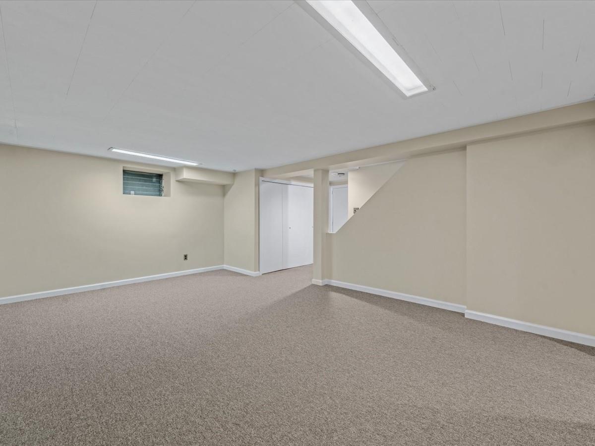 114 Wickham Road, Garden City, New York image 18