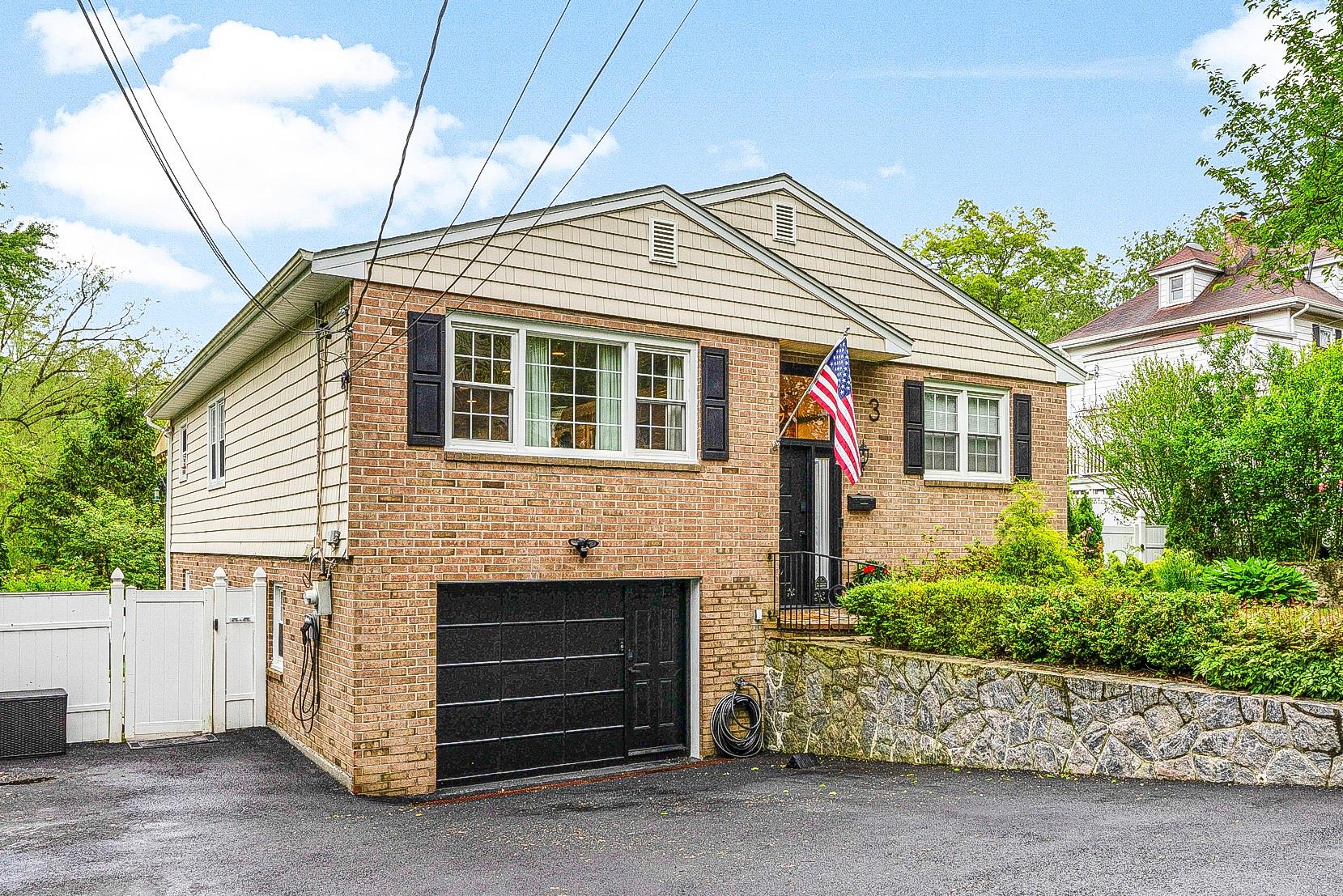 3 Cross Road, Ardsley, New York image 1