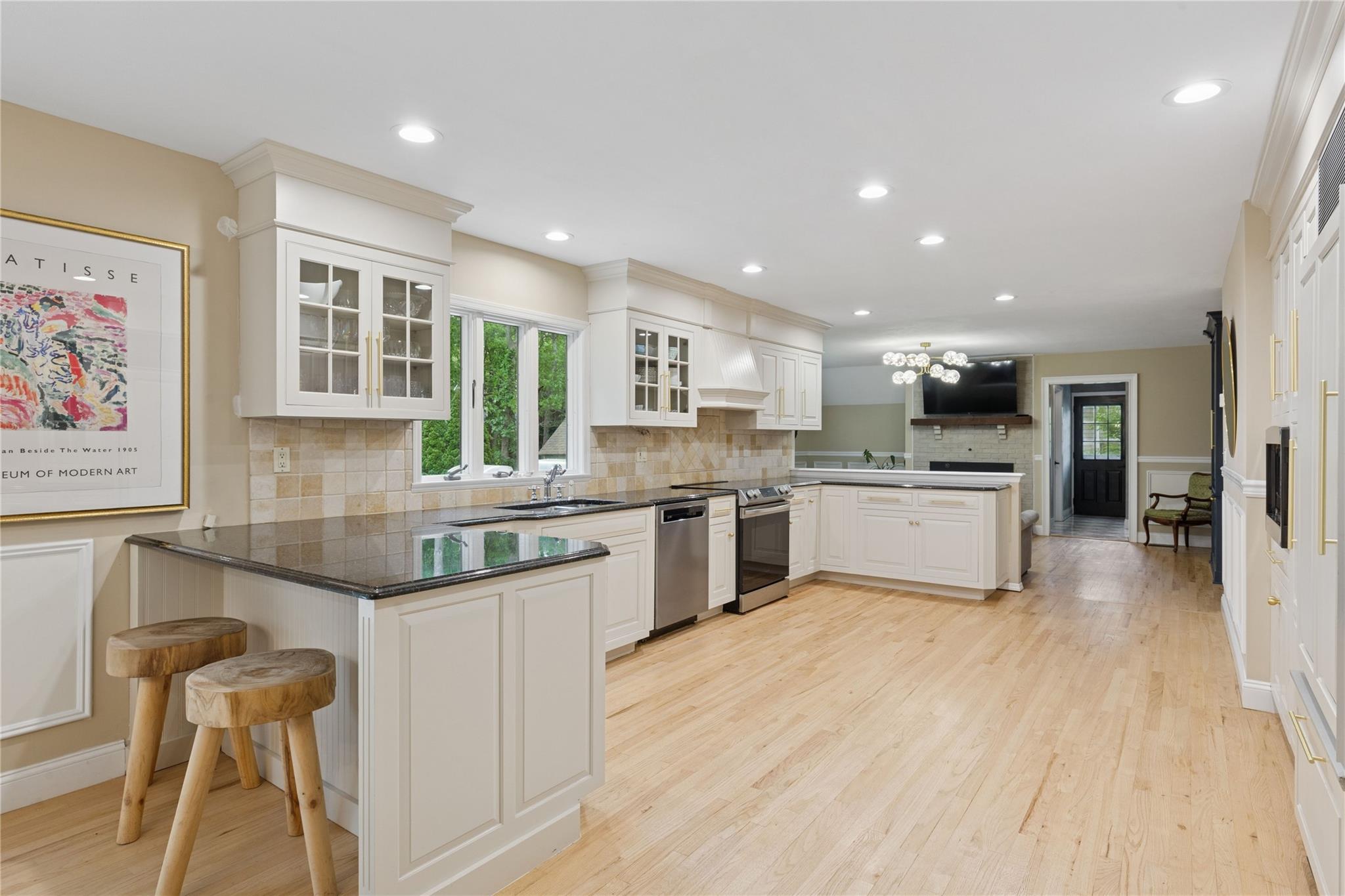 15 Shelter Harbor Court, Wading River, New York image 13