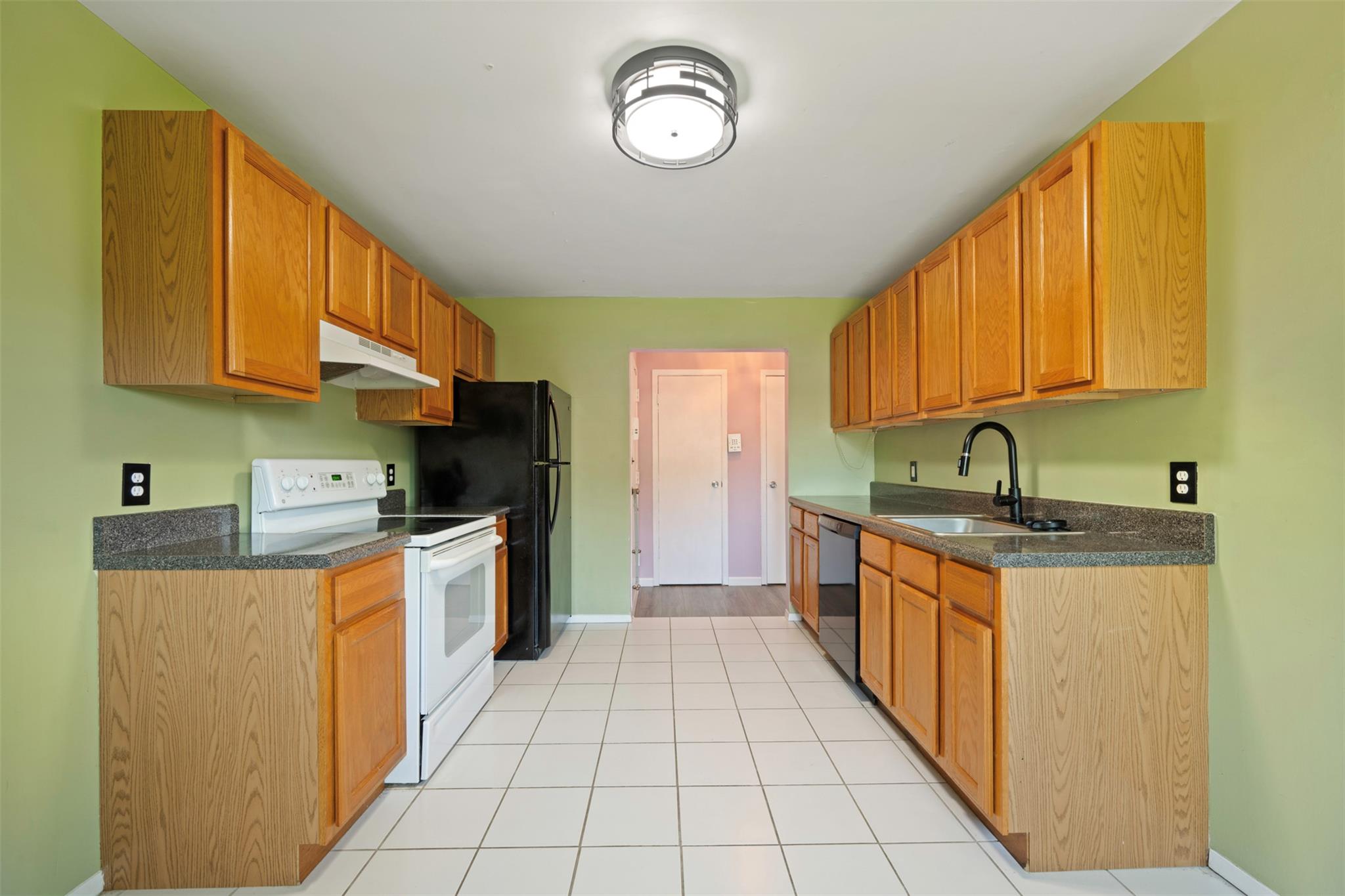 2433 Union Boulevard #4B, Islip, New York image 7