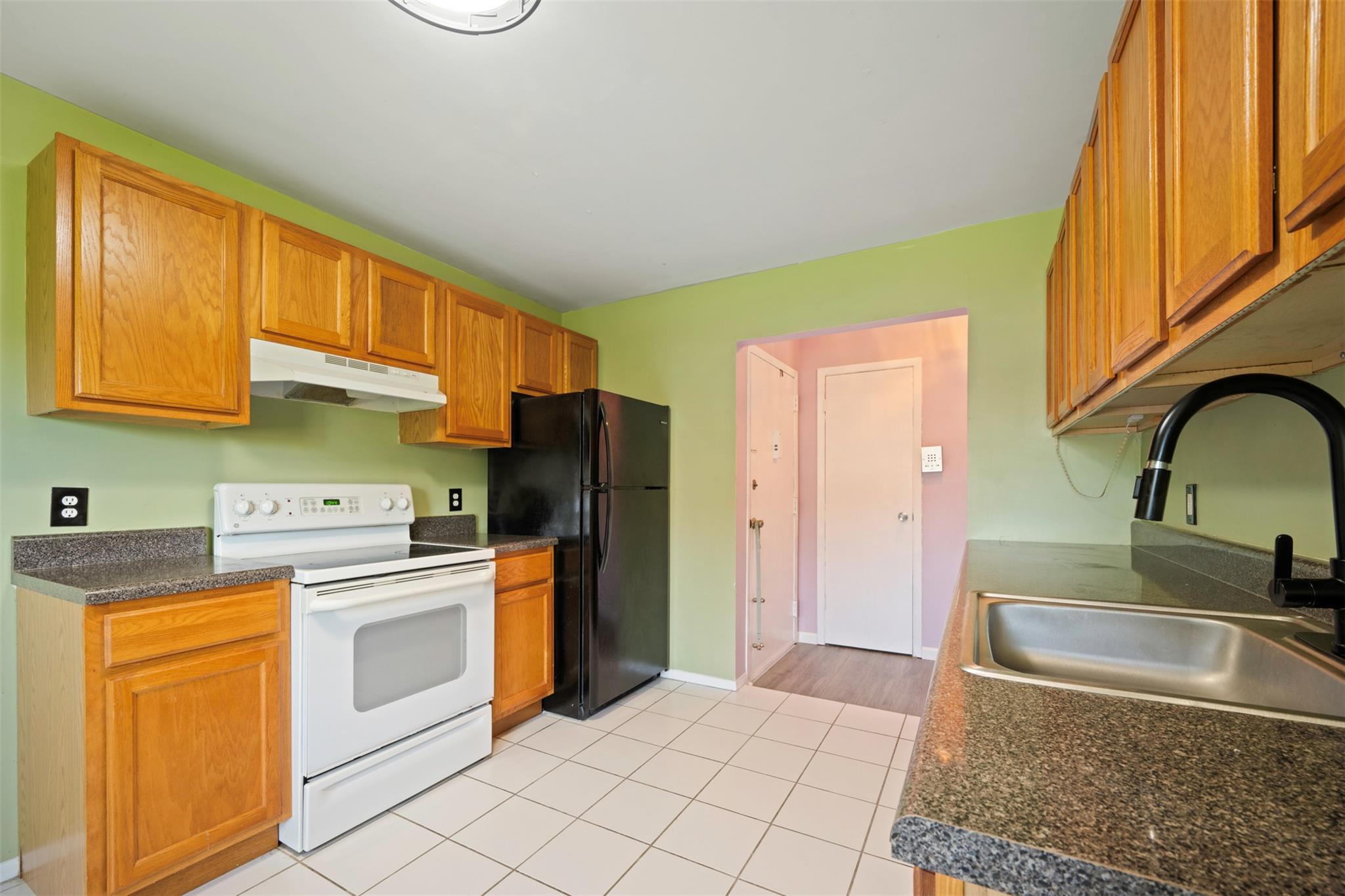 2433 Union Boulevard #4B, Islip, New York image 6