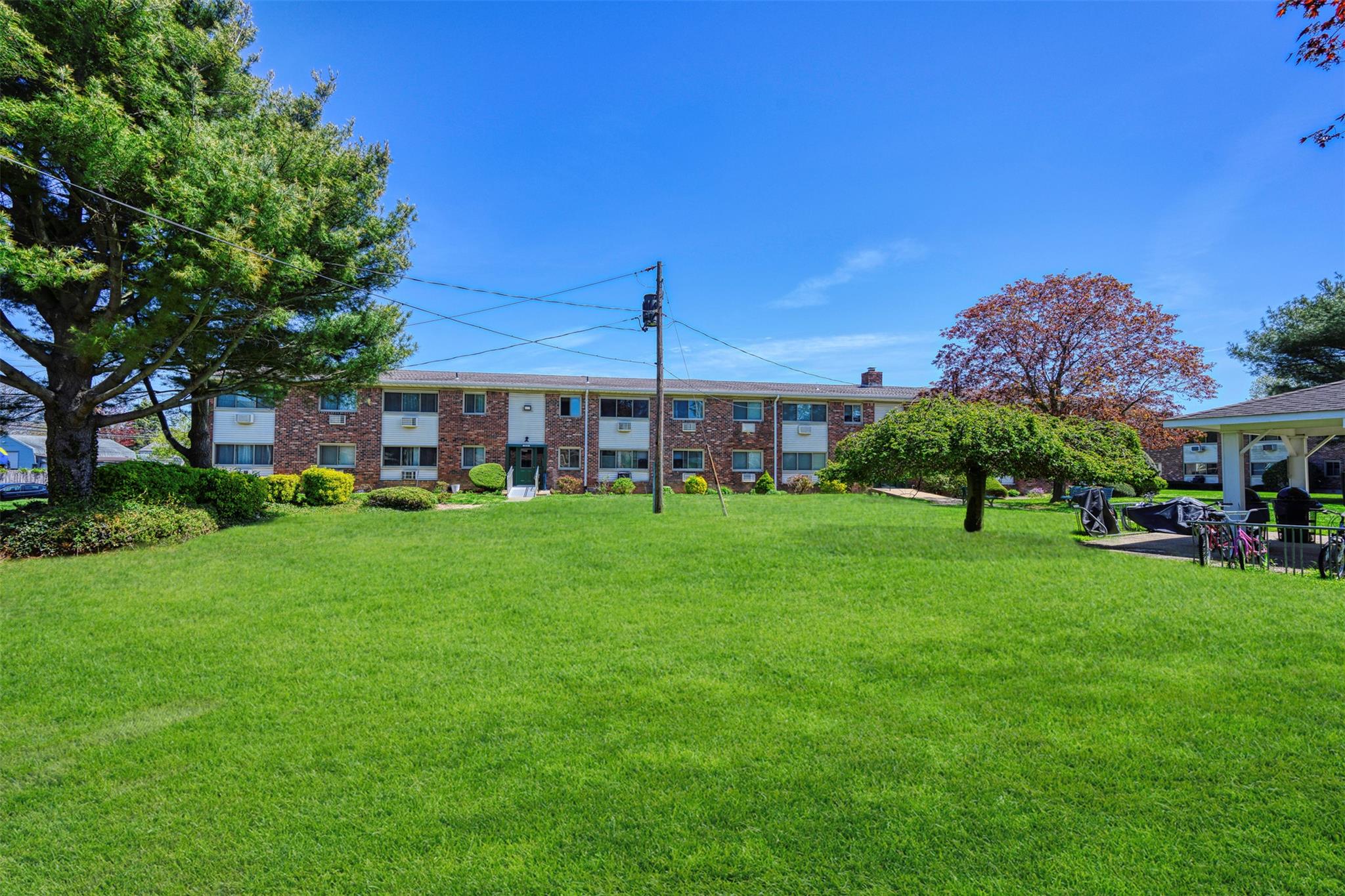 2433 Union Boulevard #4B, Islip, New York image 3