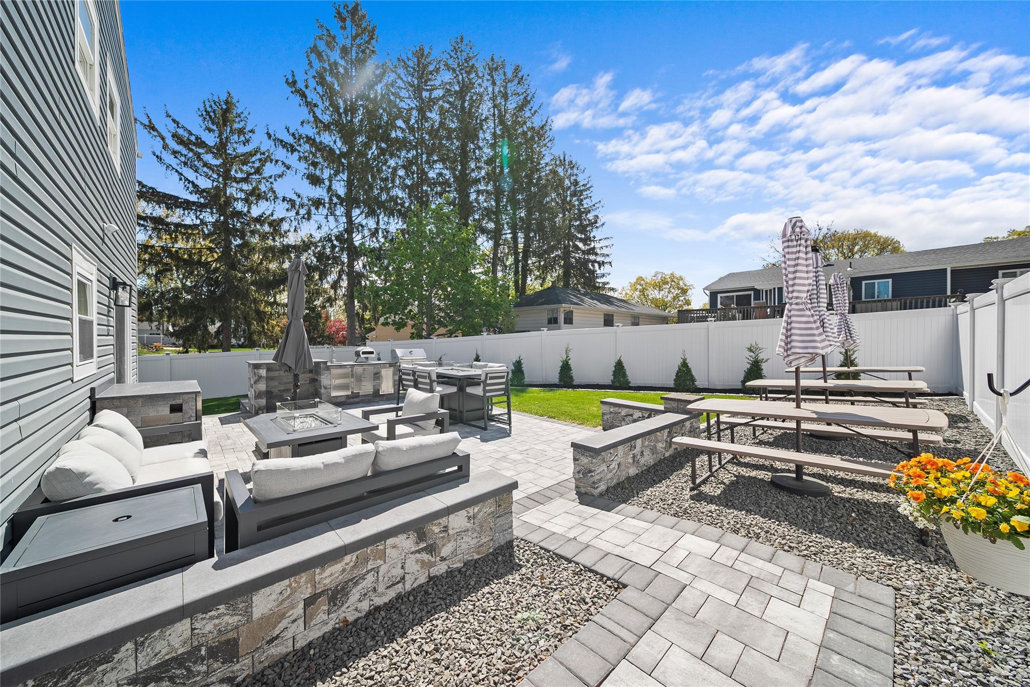 426 Ontario Street, Ronkonkoma, New York image 19