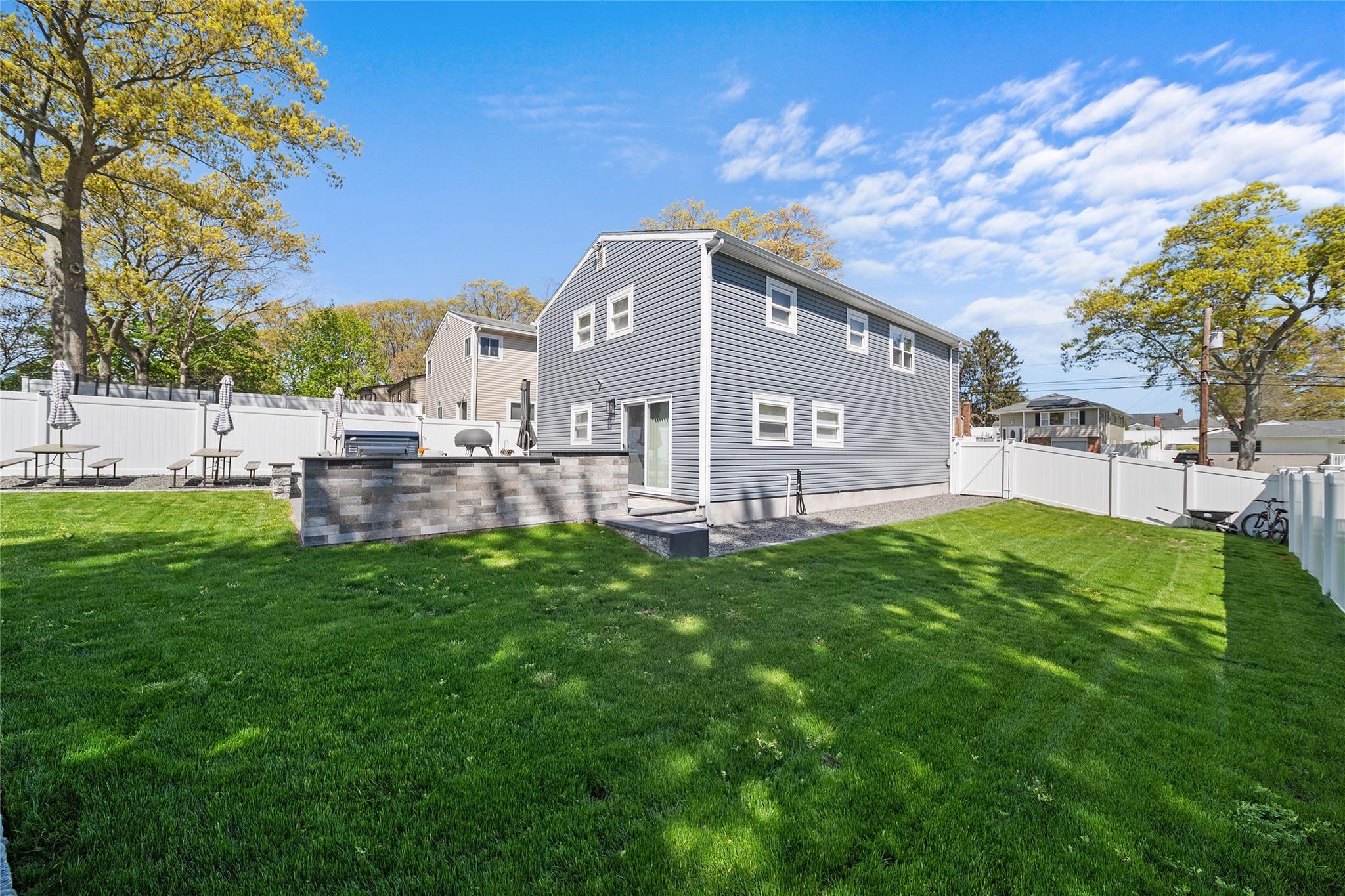 426 Ontario Street, Ronkonkoma, New York image 22