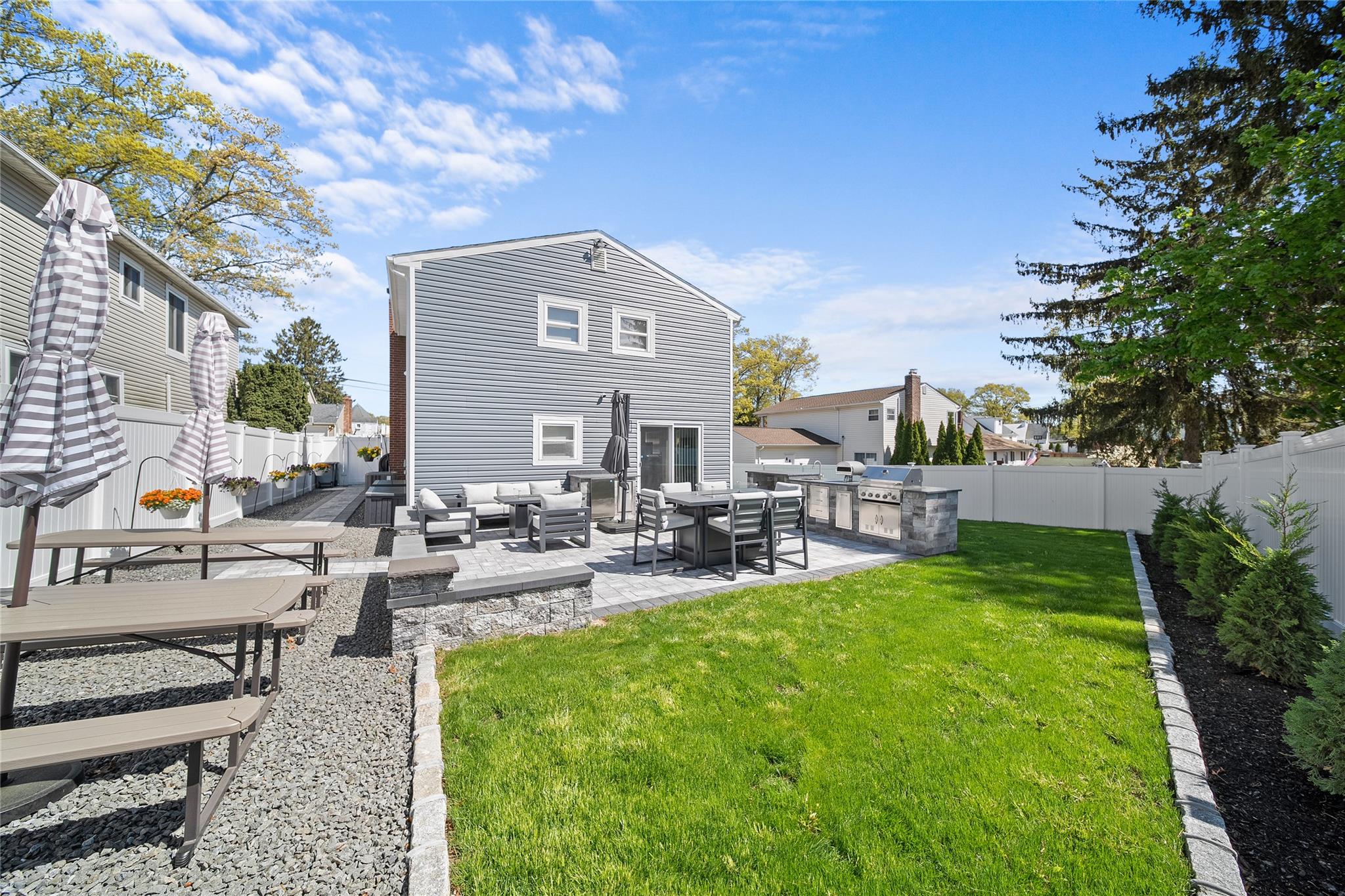 426 Ontario Street, Ronkonkoma, New York image 20