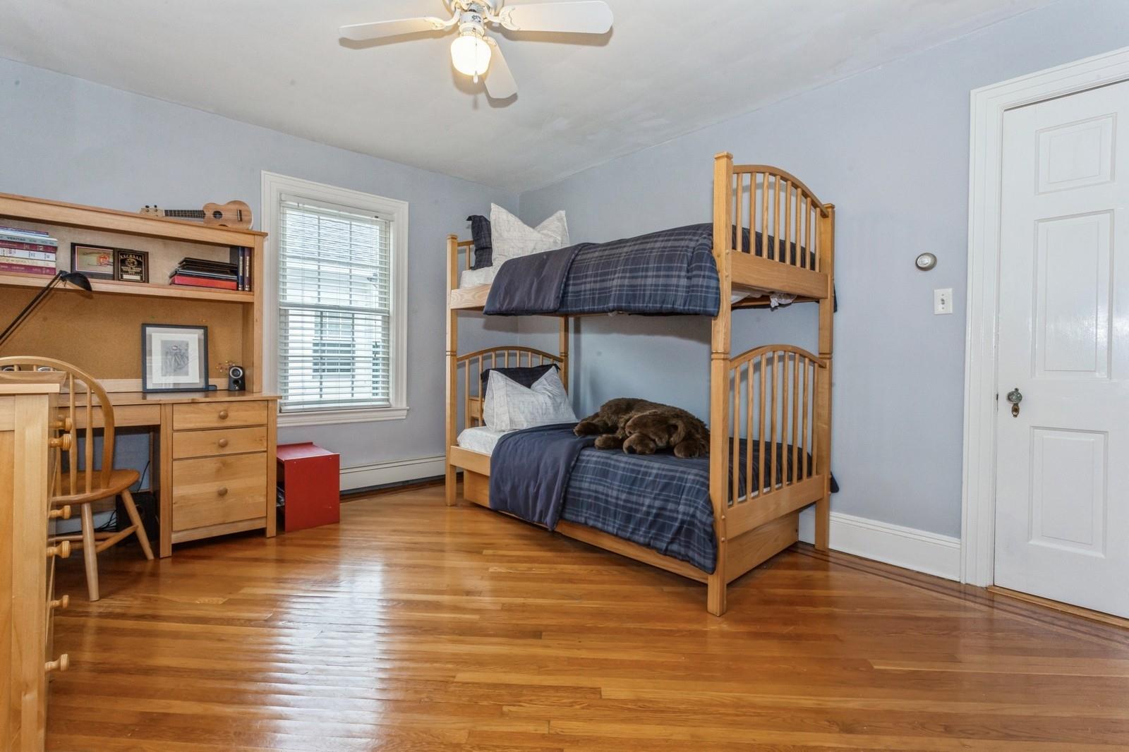 12 5th Place Pl, Garden City, New York image 30